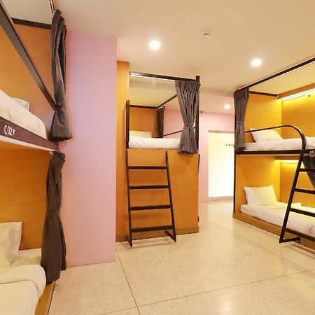 Le Light House & Hostel Chiang Mai Exterior foto