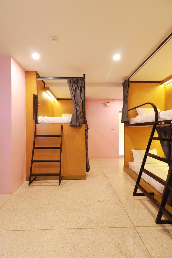 Le Light House & Hostel Chiang Mai Exterior foto